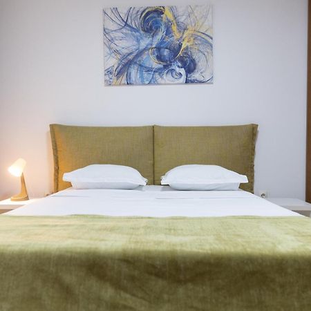 Old Town Central Oasis - Secured Parking Nearby - Self Check In - Metro Station At 1Min بوخارست المظهر الخارجي الصورة